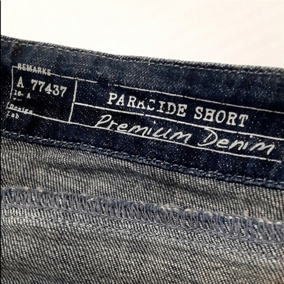 DESIGN LAB Emboidered Aztec Southeast Frayed Cutoff Denim Jean Shorts NWT - Picture 5 of 15